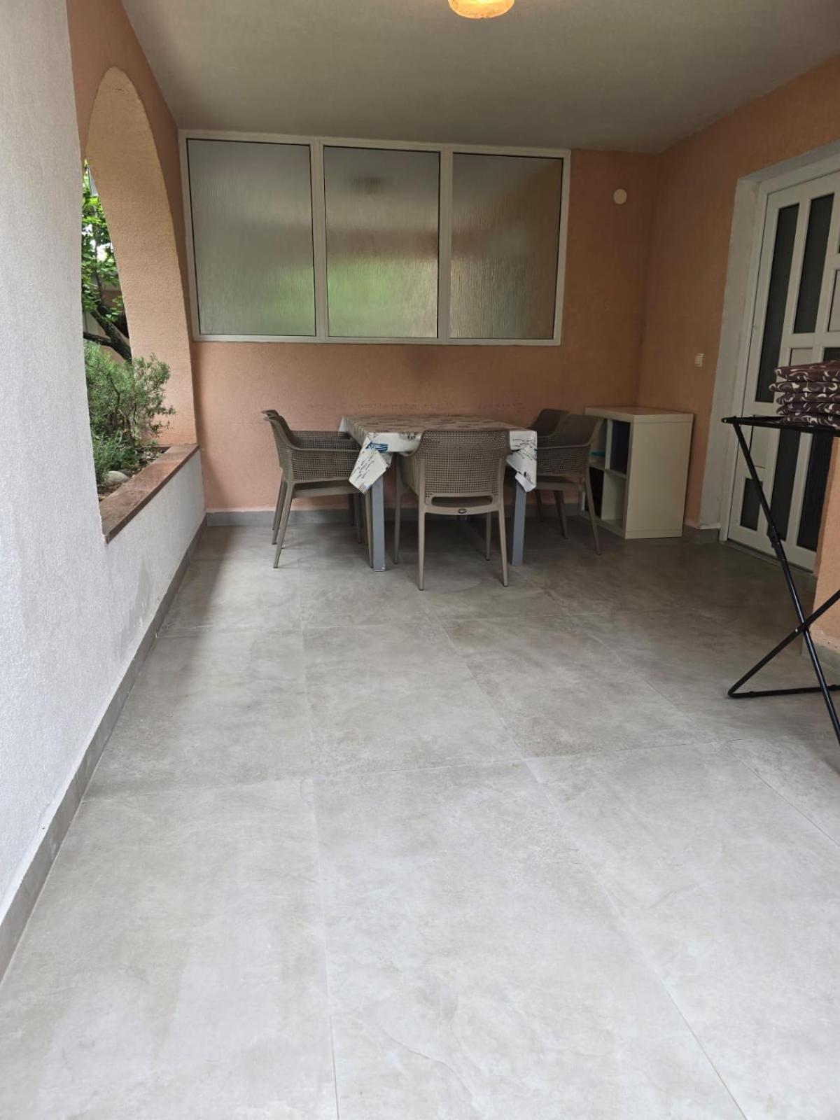 Apartments Sokolovic 克尔克 外观 照片