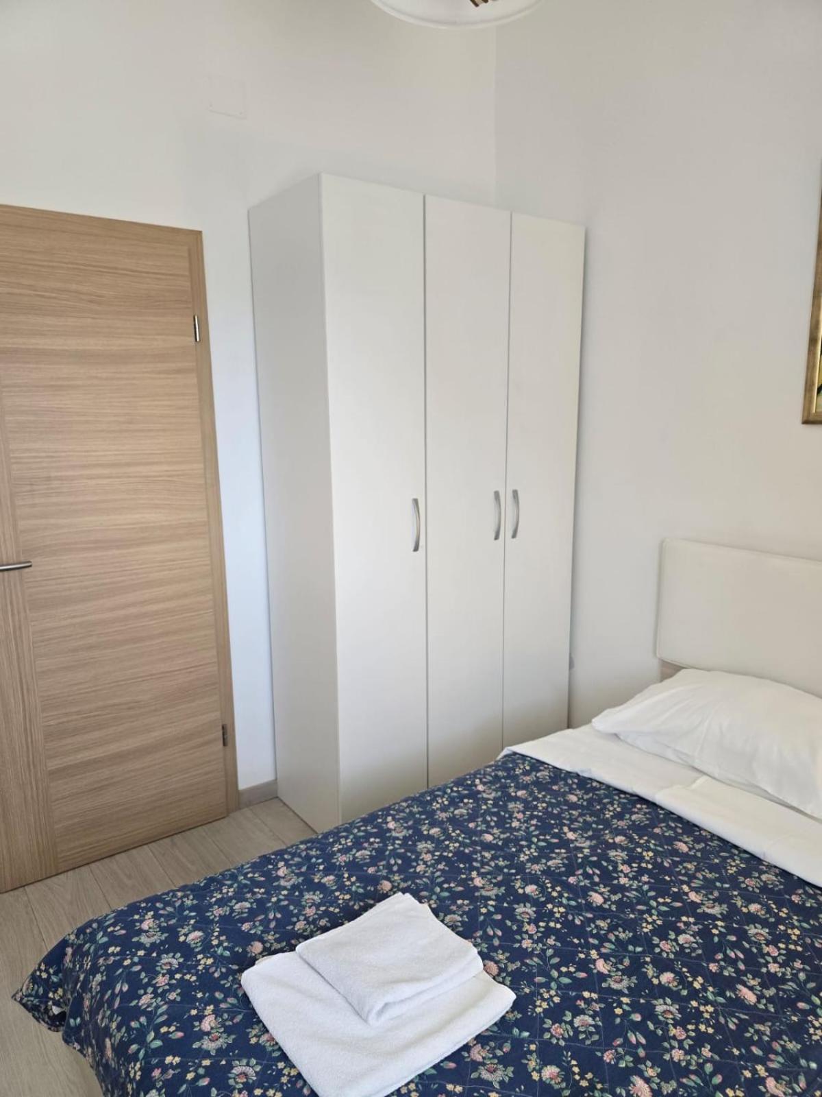 Apartments Sokolovic 克尔克 外观 照片