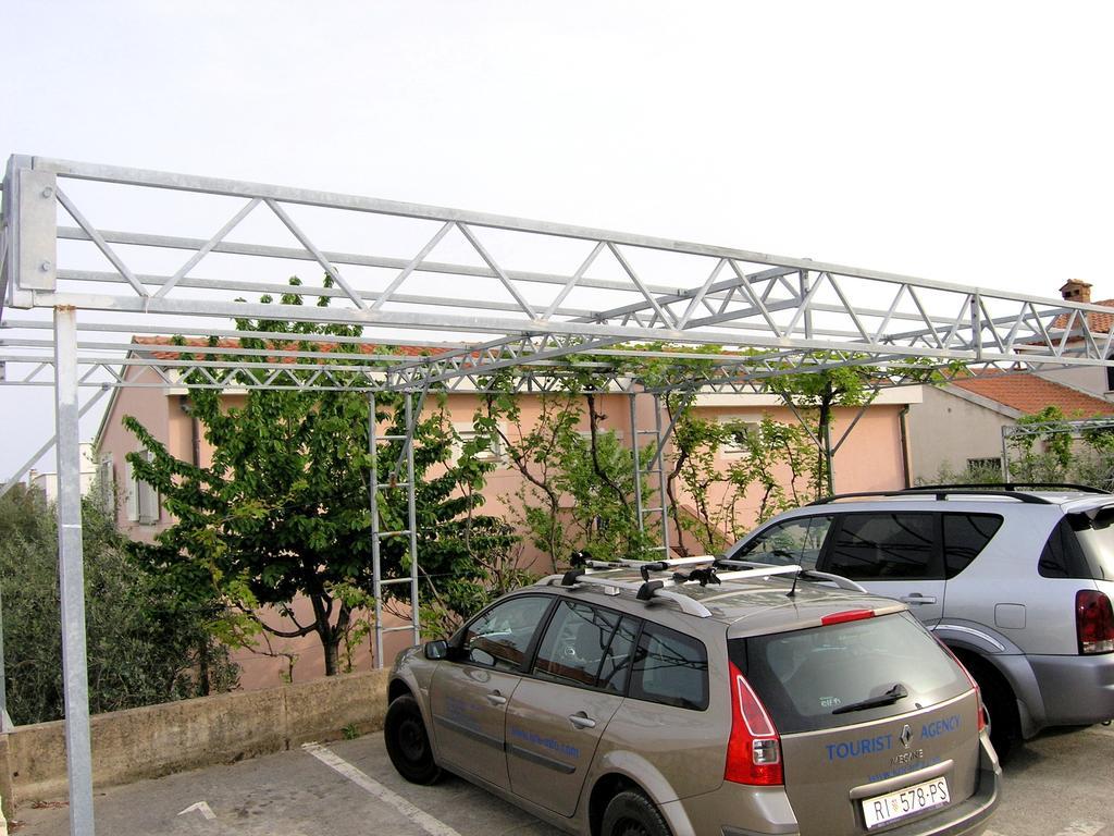 Apartments Sokolovic 克尔克 外观 照片