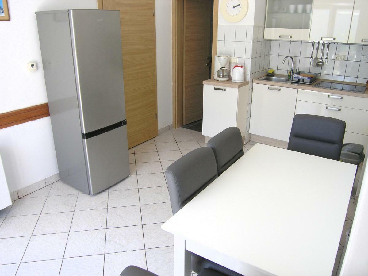 Apartments Sokolovic 克尔克 外观 照片